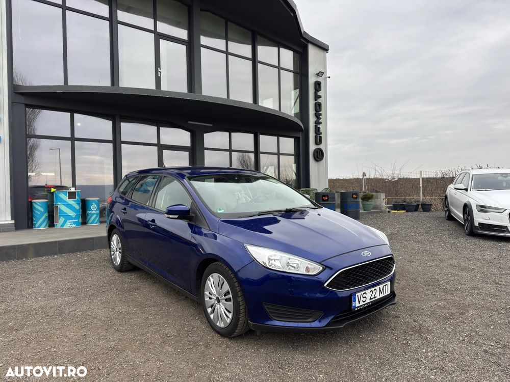 Ford Focus 1.0 EcoBoost Trend - 4