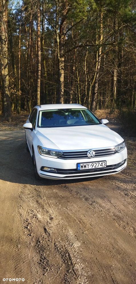 Volkswagen Passat - 16