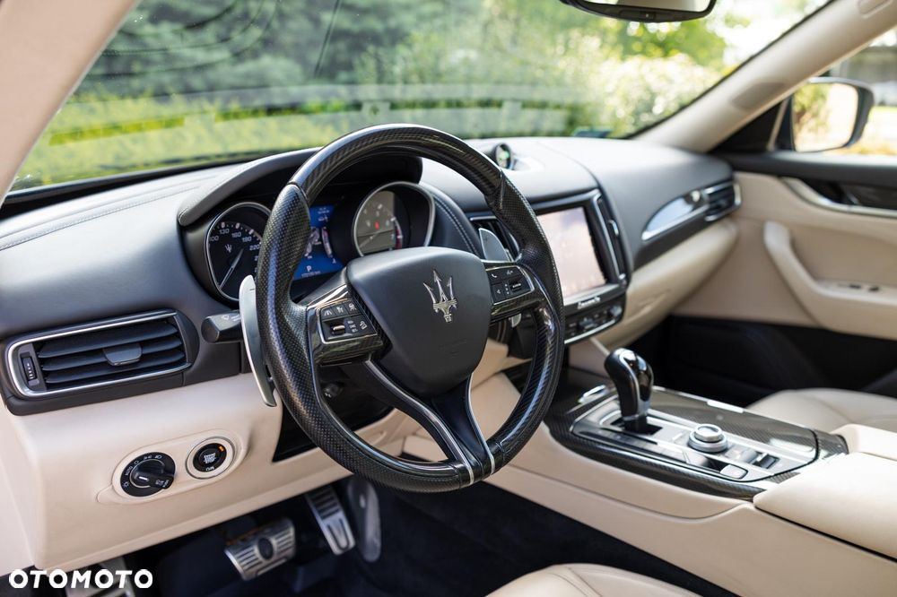 Maserati Levante S - 18