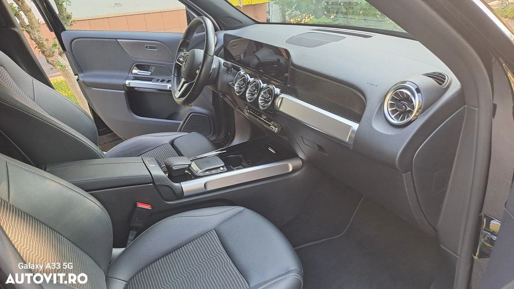 Mercedes-Benz EQB 300 4Matic Progressive - 4