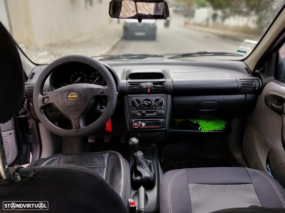 Opel Corsa - 4