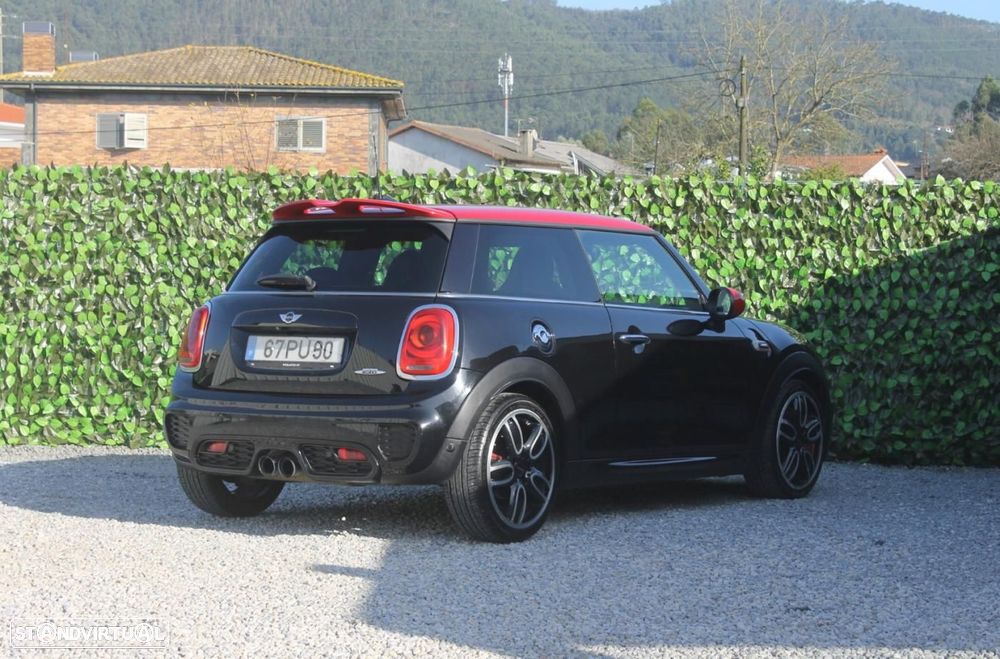 MINI 3 Portas John Cooper Works Auto Desportiva - 3