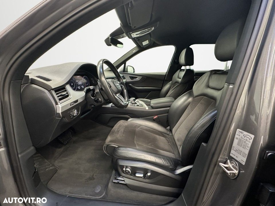 Audi Q7 3.0 TDI Quattro Tiptronic - 9