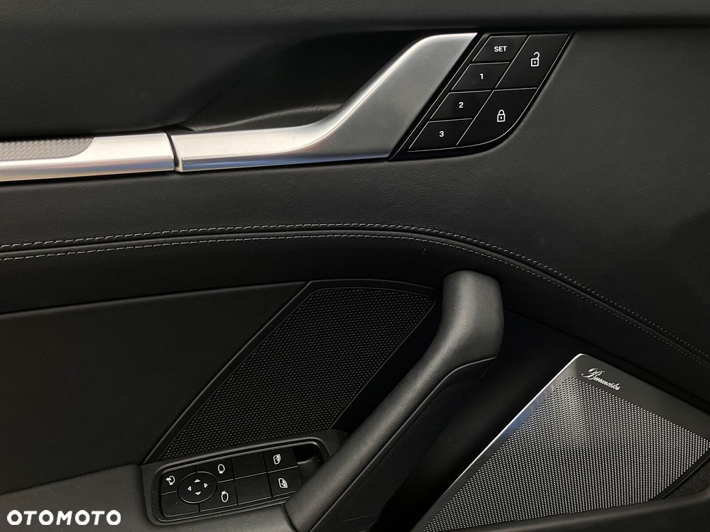 Porsche 911 Turbo S - 23