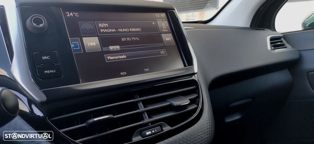 Peugeot 208 1.6 BlueHDi Style - 17