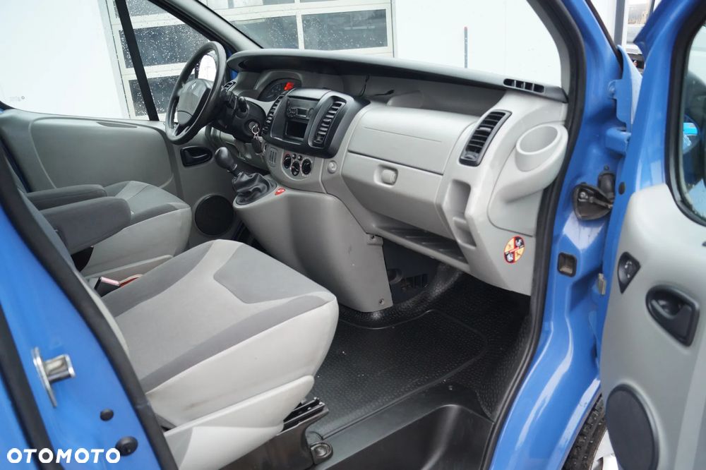 Renault Trafic - 20