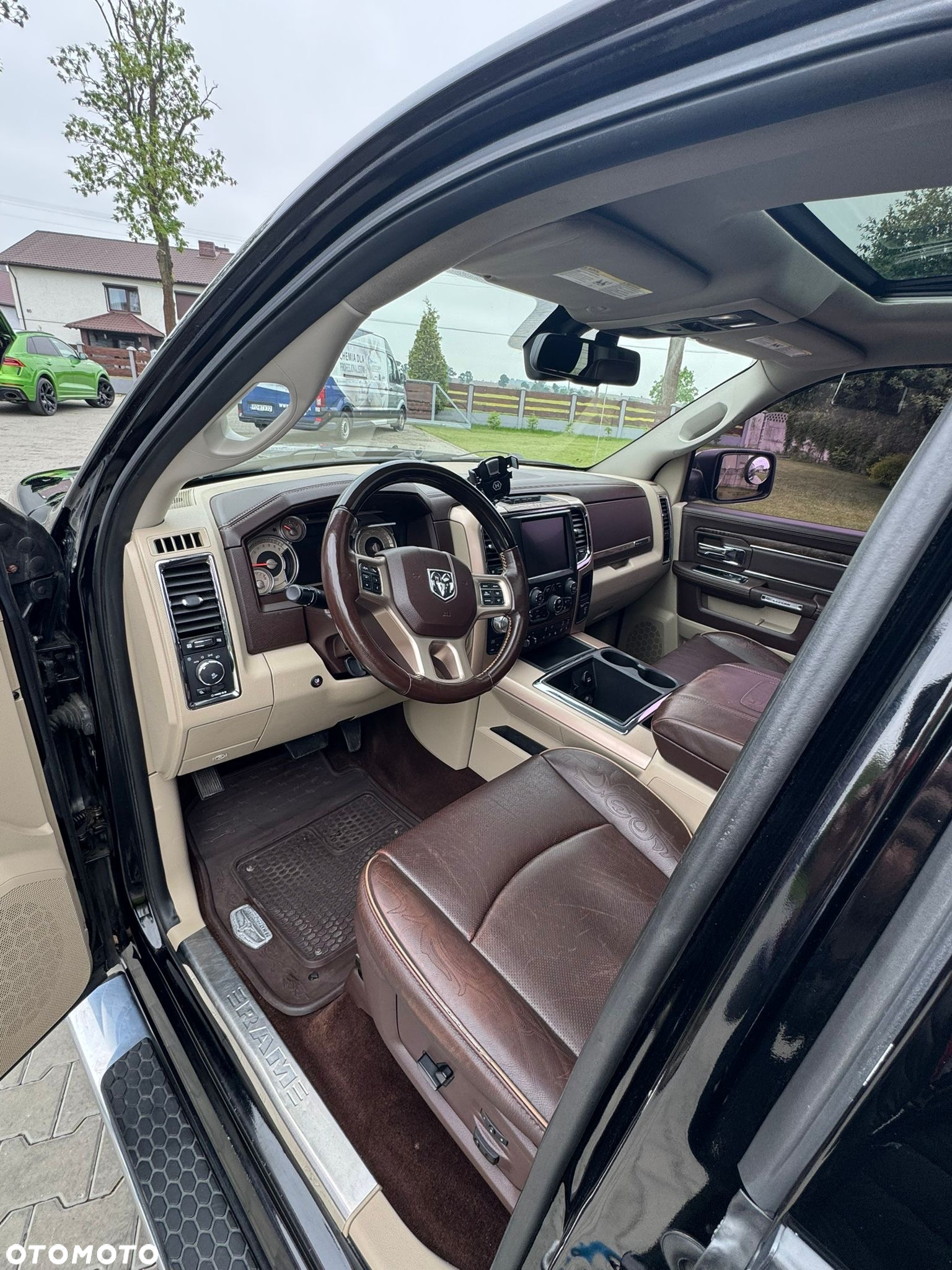 Dodge RAM 1500 5.7 4x4 - 9
