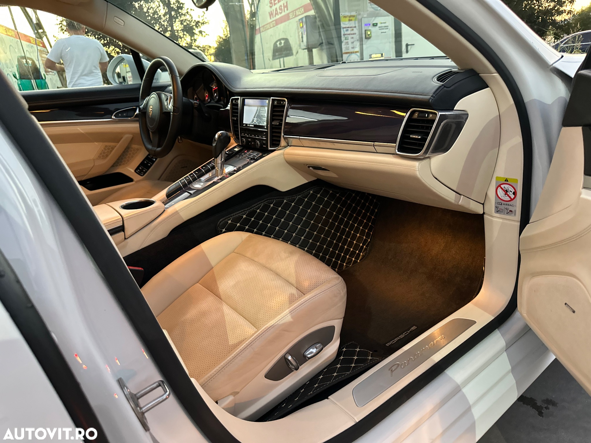 Porsche Panamera 3.0 Tiptronic S - 16