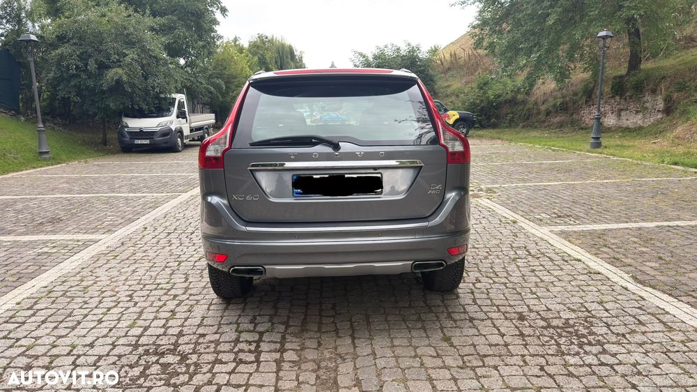 Volvo XC 60 D4AWD Kinetic - 2