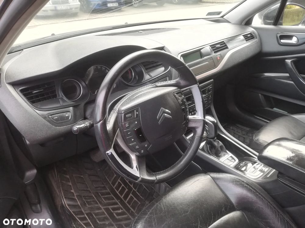 Citroën C5 2.7 HDi V6 Exclusive - 22
