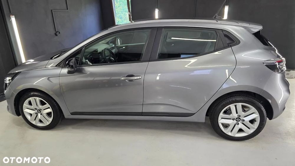 Renault Clio TCe 90 EVOLUTION - 8