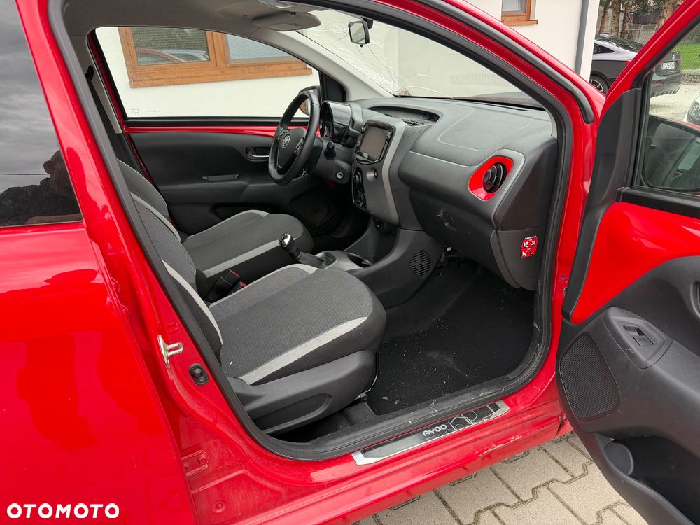 Toyota Aygo x-cite - 8
