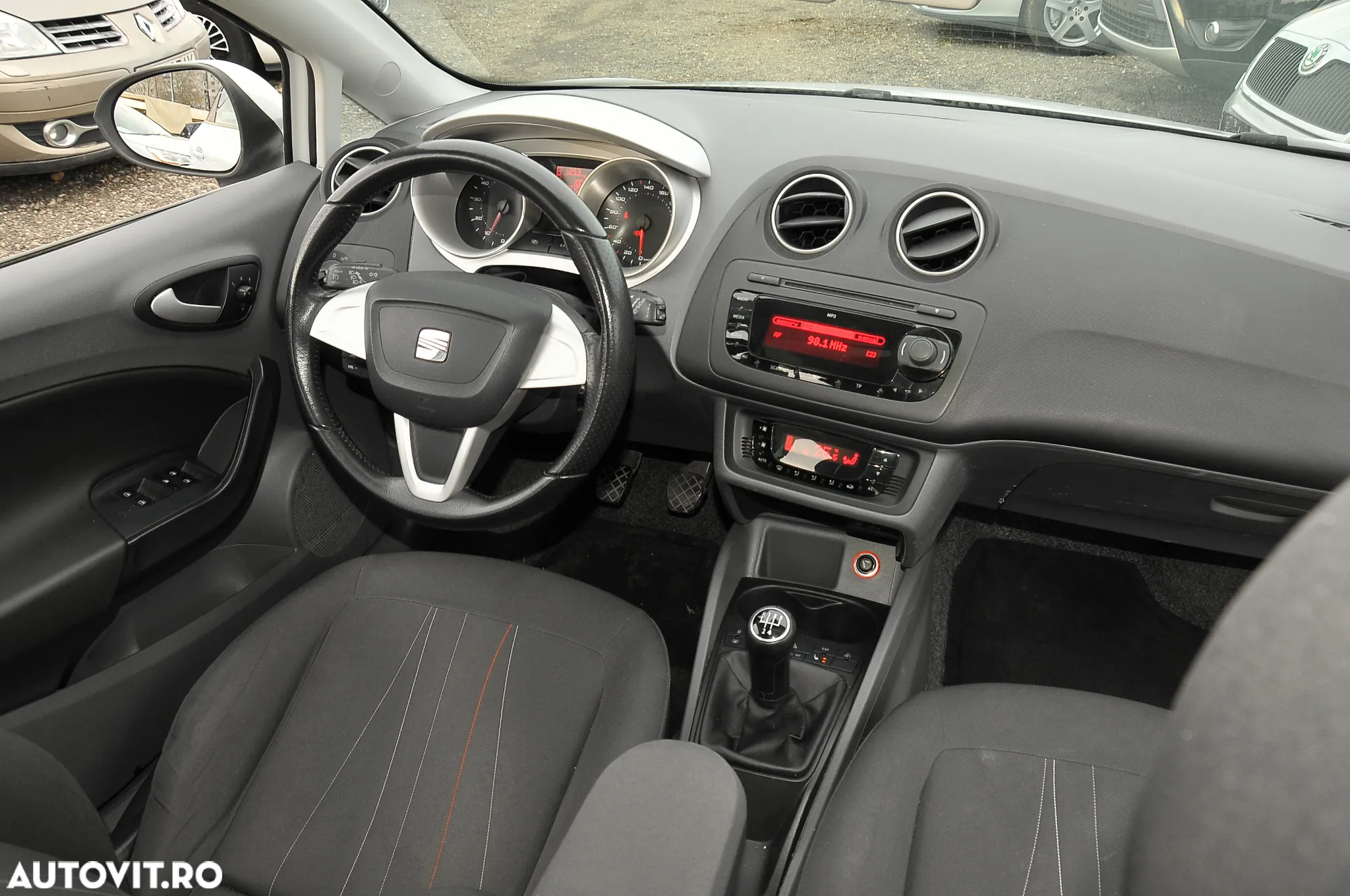 Seat Ibiza - 8