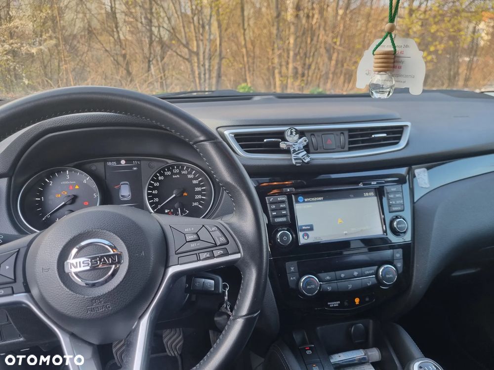Nissan Qashqai 1.6 DCi N-Connecta - 7