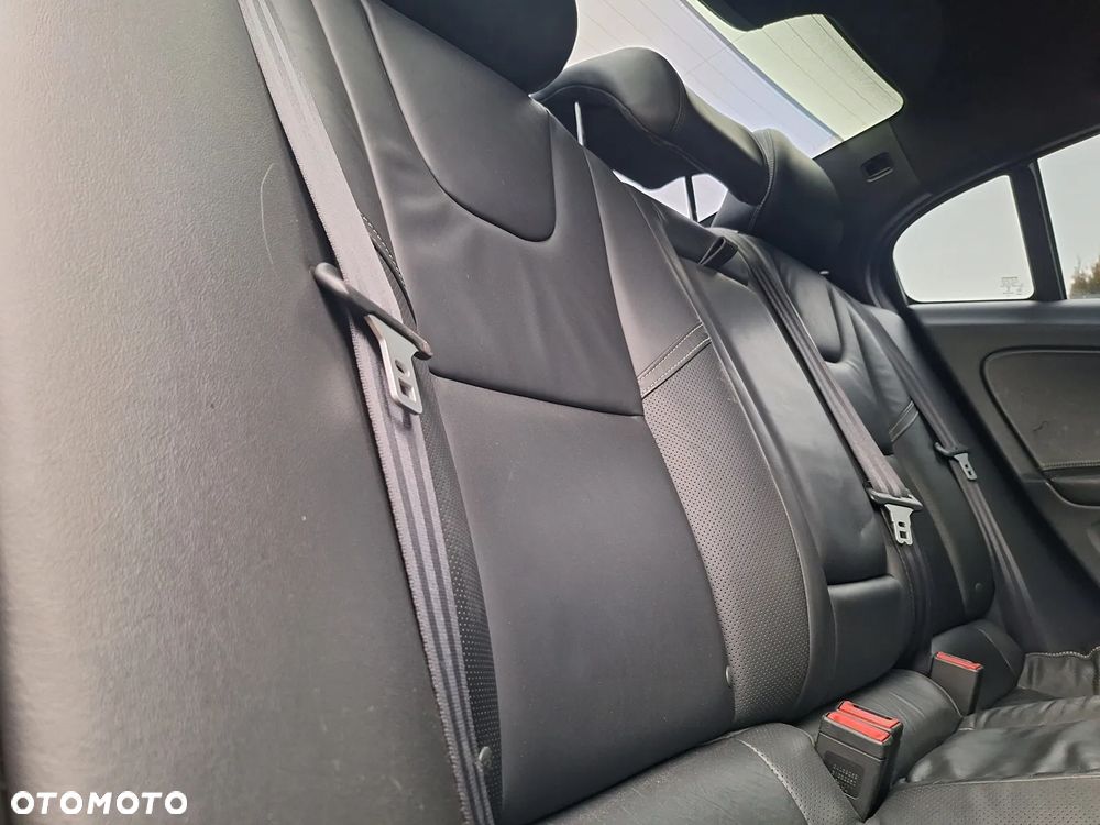 Volvo S60 T3 Powershift RDesign - 21