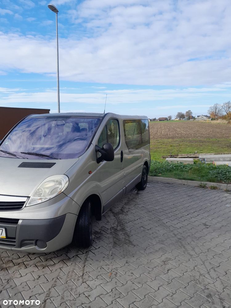 Opel Vivaro - 4