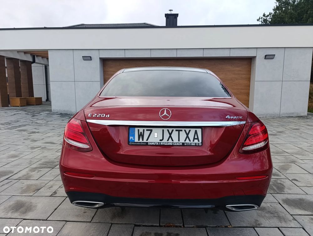 Mercedes-Benz Klasa E - 10