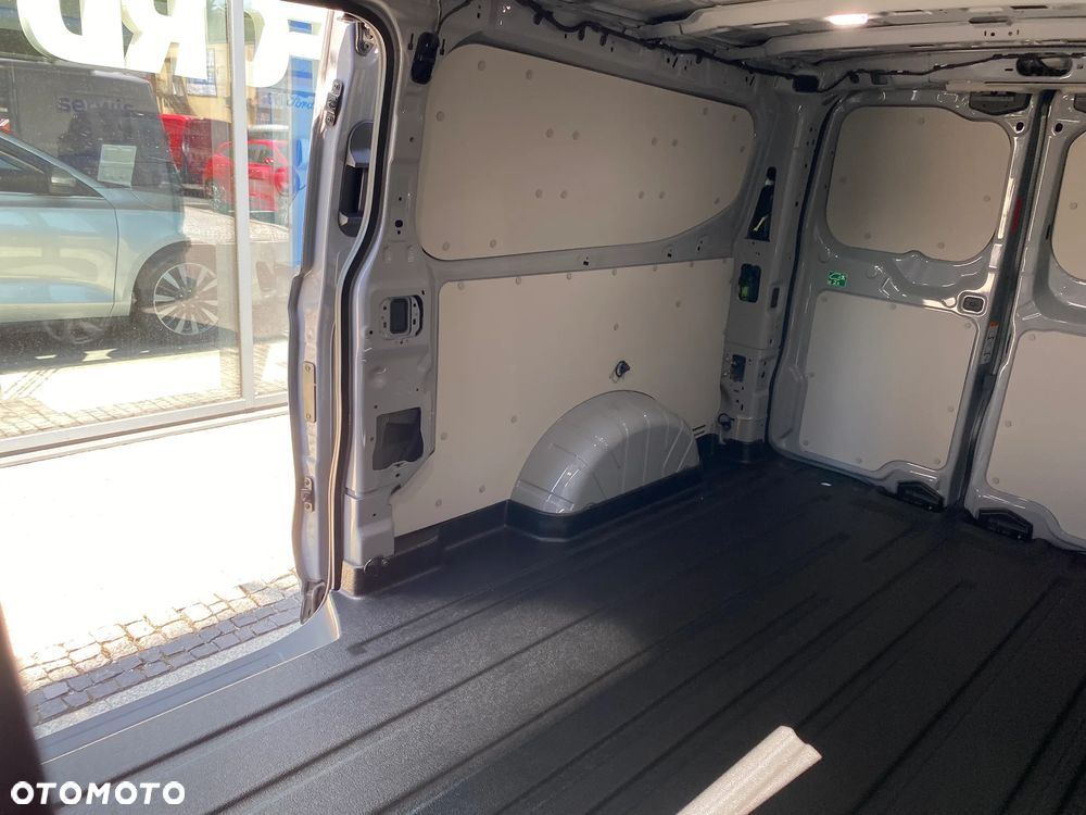 Ford Transit Custom - 7