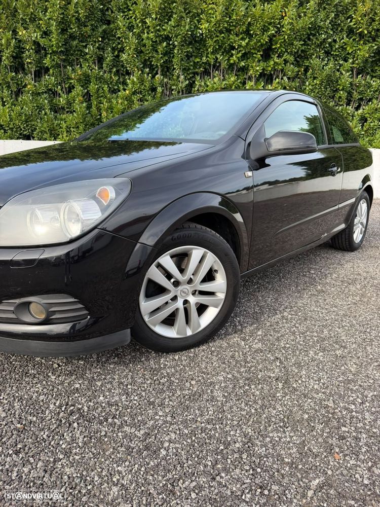 Opel Astra GTC 1.7 CDTi - 19