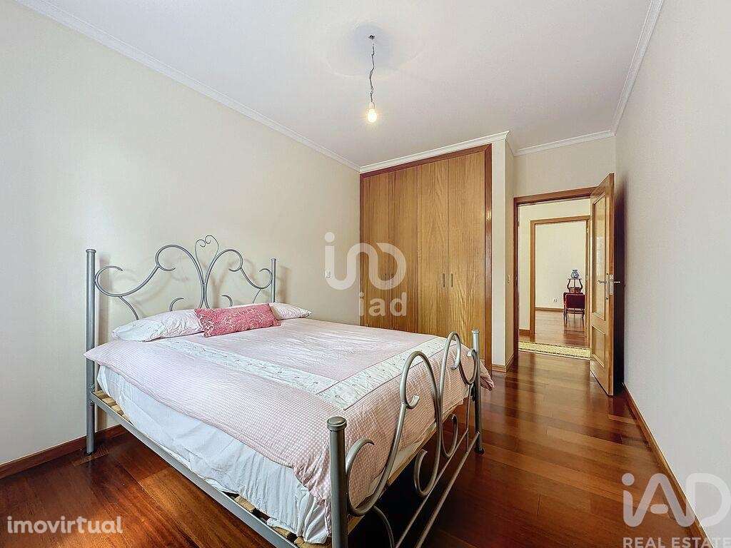 Casa / Villa T4 em Santo António de 379,00 m2 - Grande imagem: 5/20