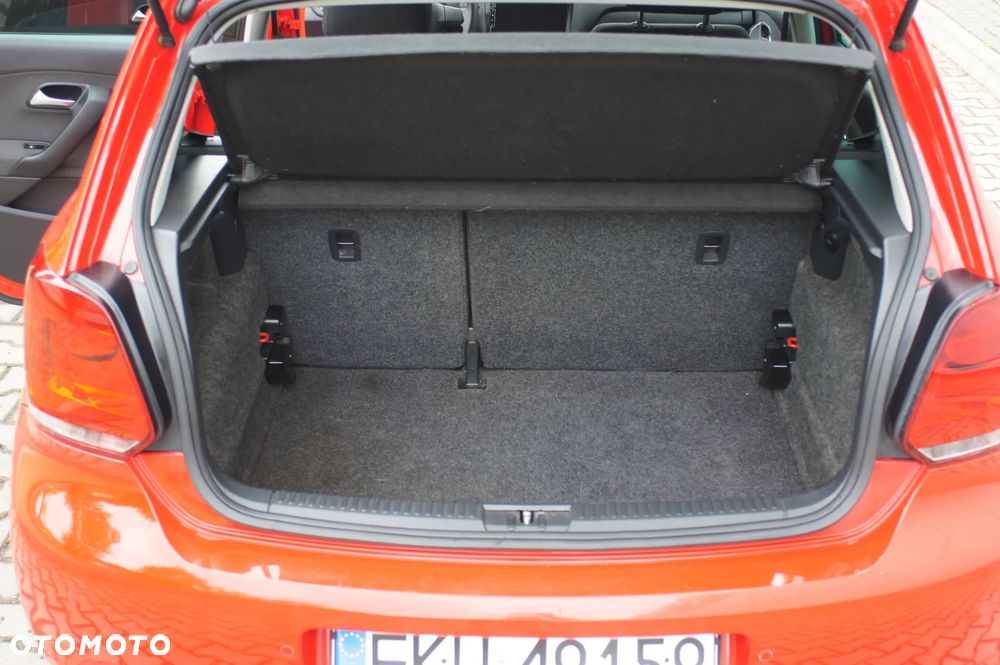Volkswagen Polo 1.2 TSI Blue Motion Technology Comfortline - 21