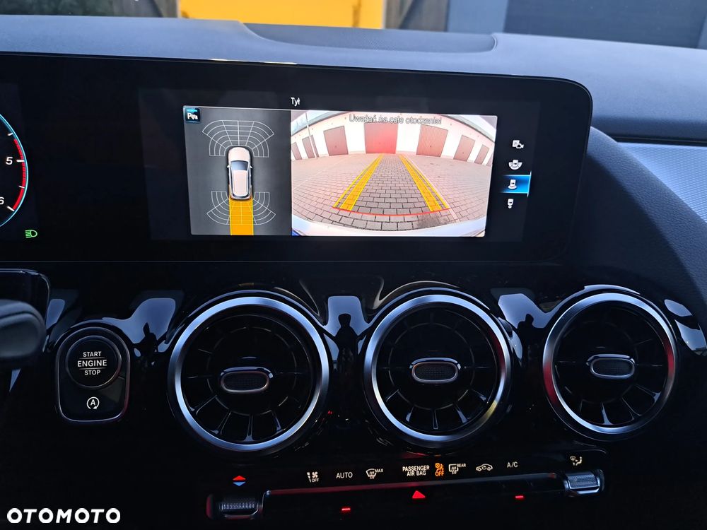Mercedes-Benz Klasa B 180 d 8G-DCT Progressive - 16