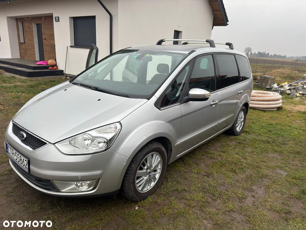 Ford Galaxy 2.0 Ghia - 2