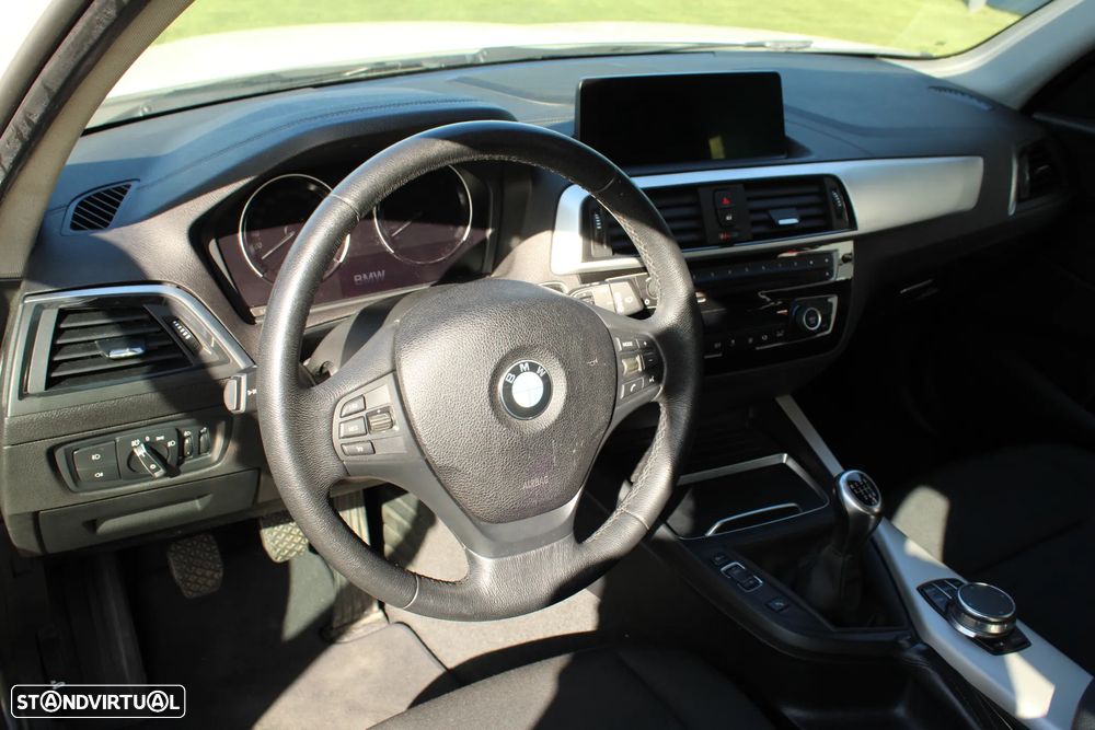 BMW X1 16 d sDrive - 31