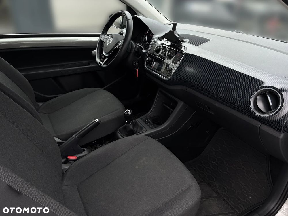 Volkswagen up! 1.0 move - 13