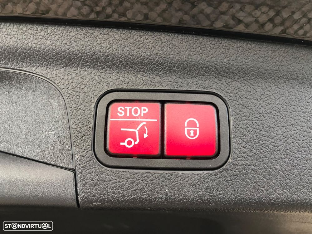 Mercedes-Benz GLE 350 e 4Matic - 26