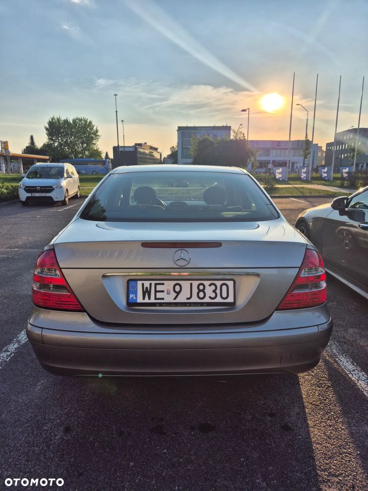 Mercedes-Benz Klasa E 200 Kompressor Automatik Classic - 6