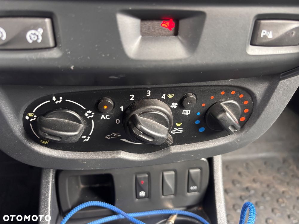 Dacia Duster dCi 90 2WD Essential - 15