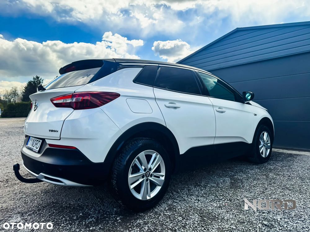 Opel Grandland X 1.2 T Innovation S&S - 9