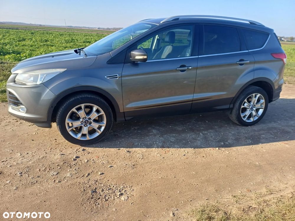 Ford Kuga - 11