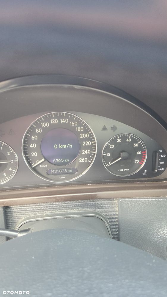 Mercedes-Benz CLK - 5