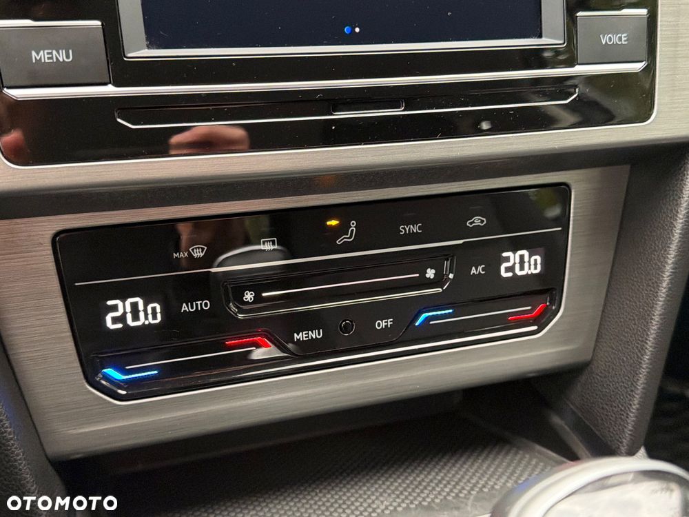 Volkswagen Passat 2.0 TDI EVO Essence - 14