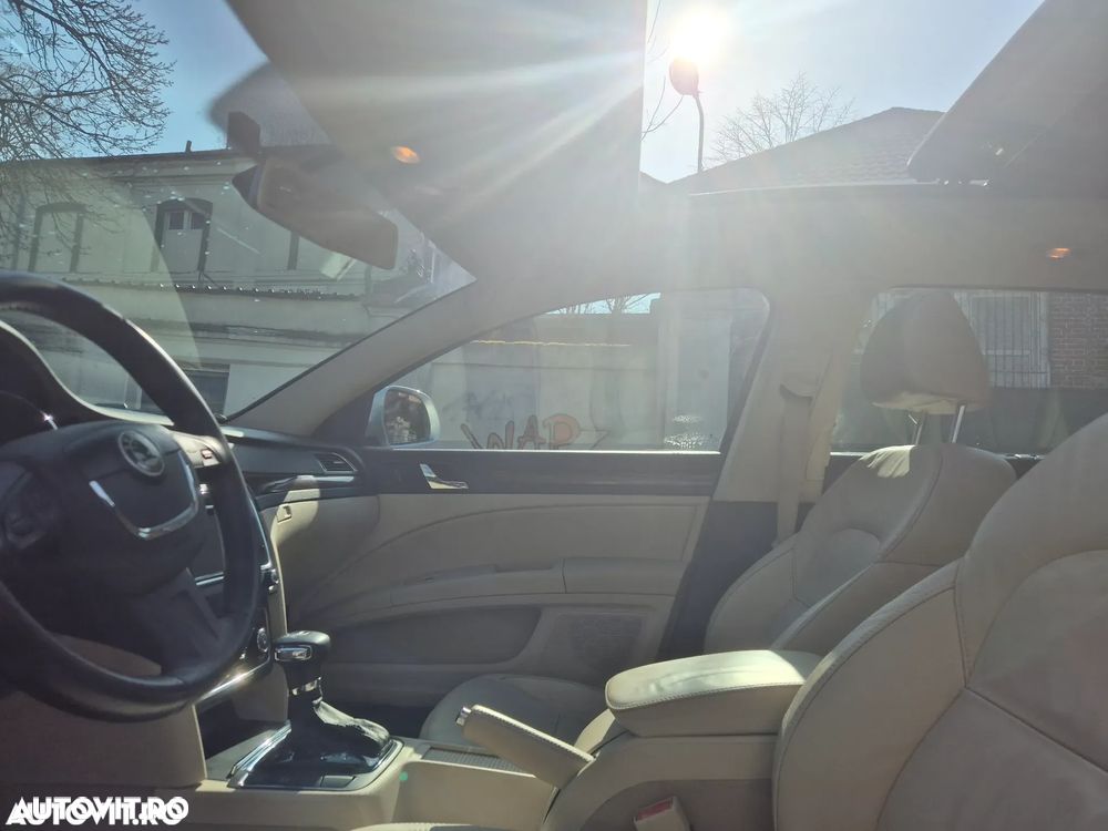 Skoda Superb 2.0 TSI Elegance DSG - 13