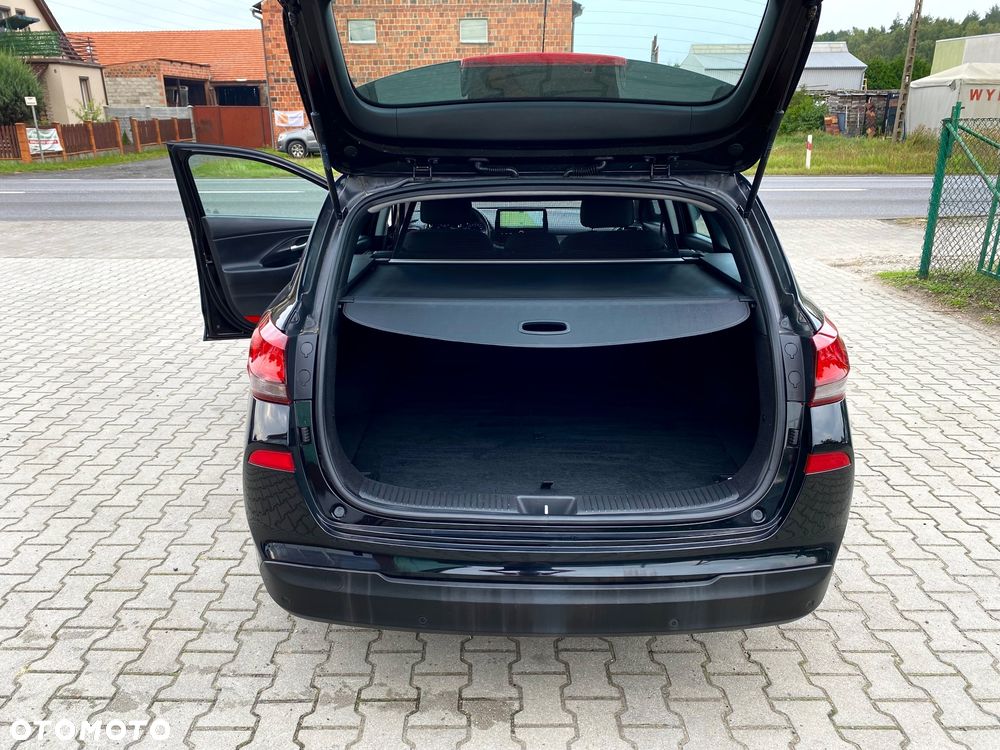 Hyundai i30 - 10