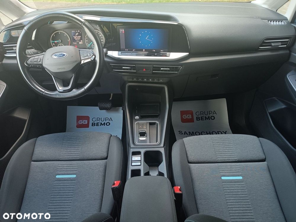 Ford Tourneo Connect Grand - 13