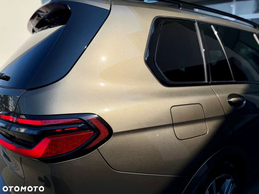 BMW X7 xDrive40d mHEV M Sport sport - 11
