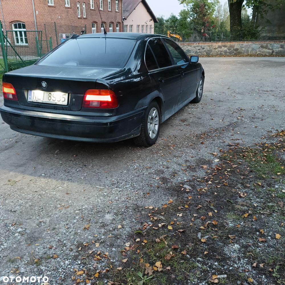 BMW Seria 5 2002 photo 5