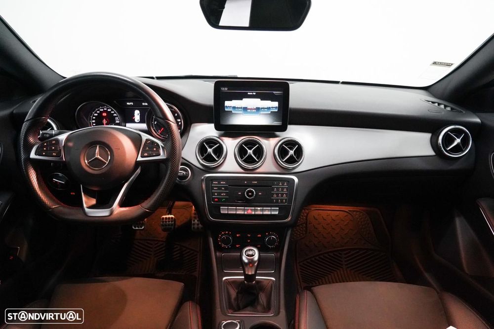 Mercedes-Benz CLA 180 d AMG Line - 6