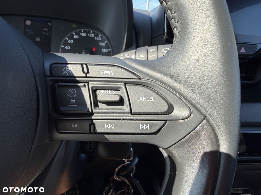 Toyota Yaris Hybrid 1.5 Comfort - 28