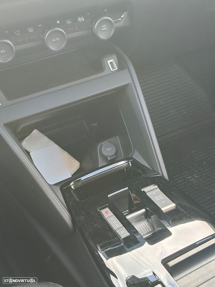 Citroën C4 1.2 PureTech Plus EAT8 - 6