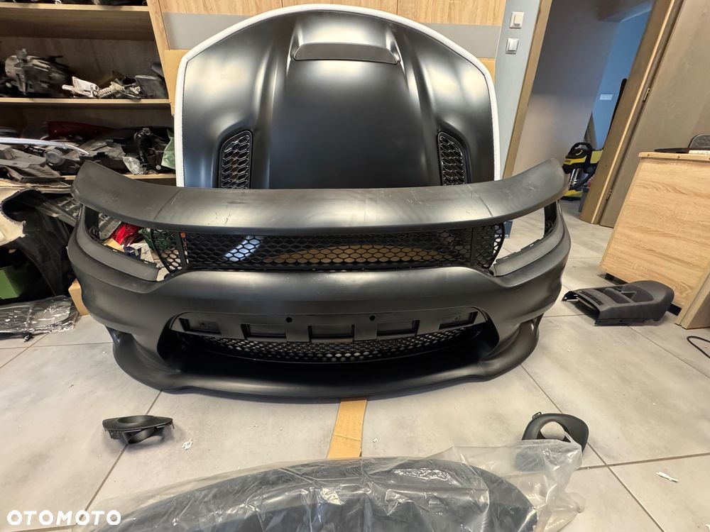 Dodge Charger scat pack zderzak Maska 19-
