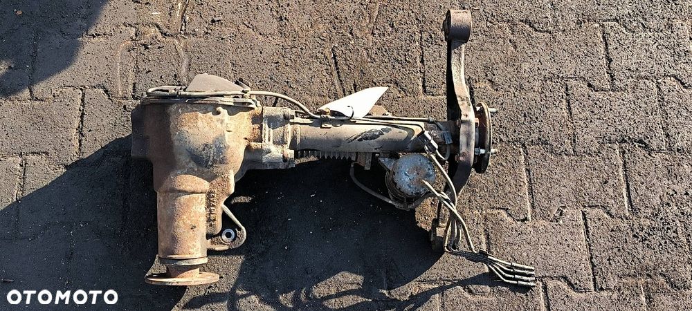 DYFERENCJAŁ PRZÓD MITSHUBISHI PAJERO IV - 1