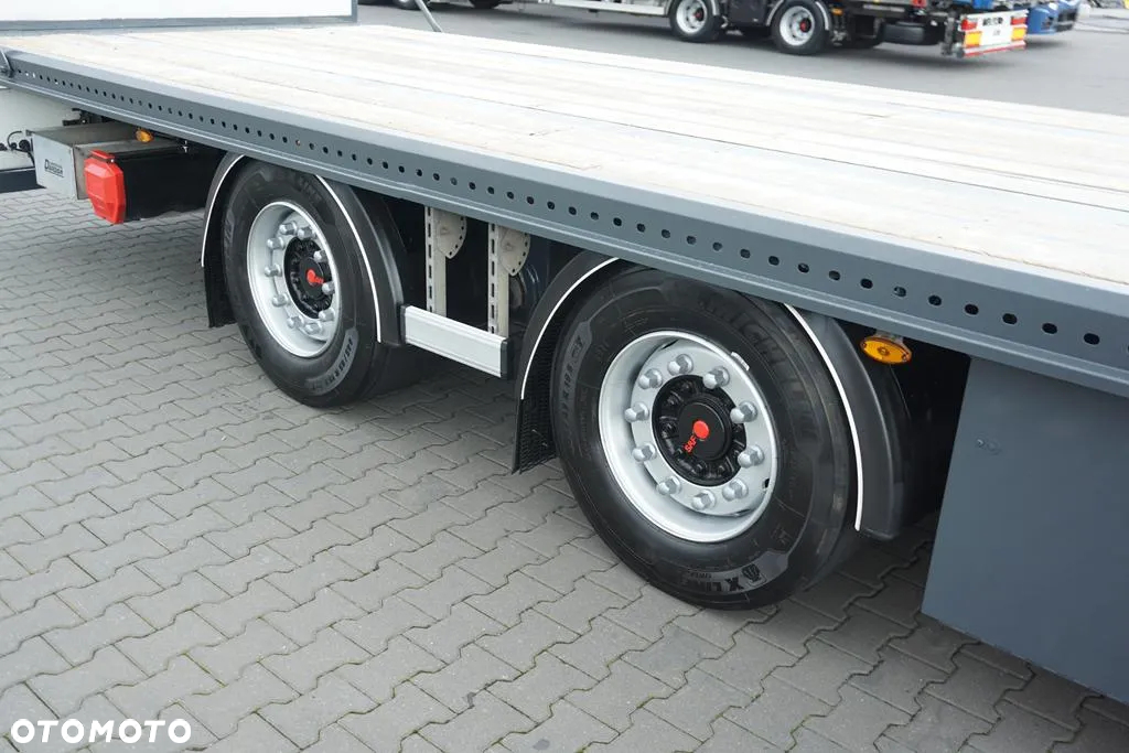 Fruehauf TANDEM / PLATFORMA / DŁ. 7,3 M - 9