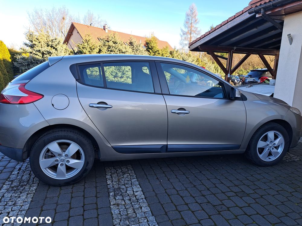 Renault Megane 1.6 16V 110 Dynamique - 4