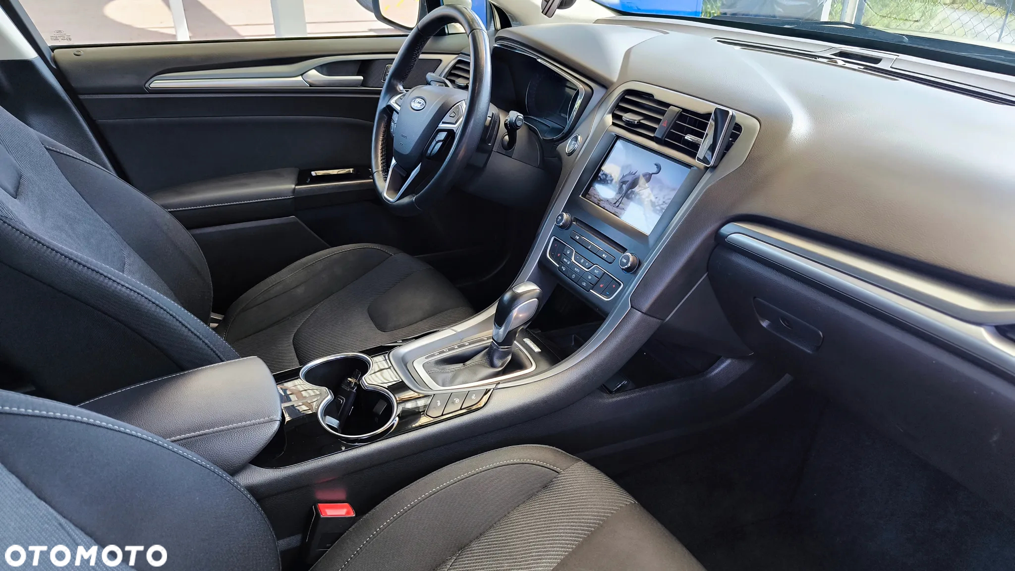 Ford Mondeo 2.0 TDCi Titanium PowerShift - 8