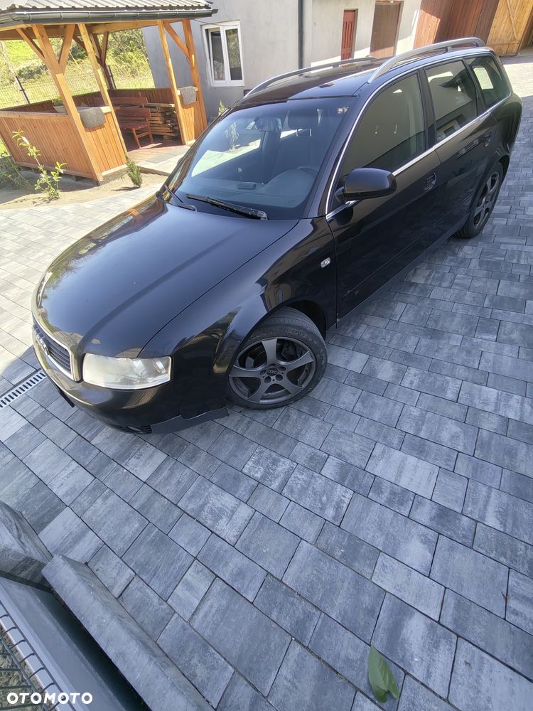 Audi A4 Avant - 3